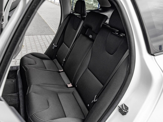 Volvo XC 60 cena 54900 przebieg: 269607, rok produkcji 2014 z Legnica małe 781